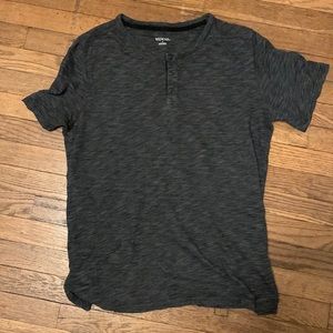 Merona black tshirt